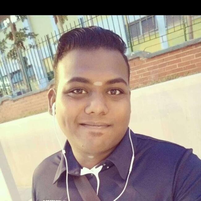 Babysitter in Singapore Island: Manoj