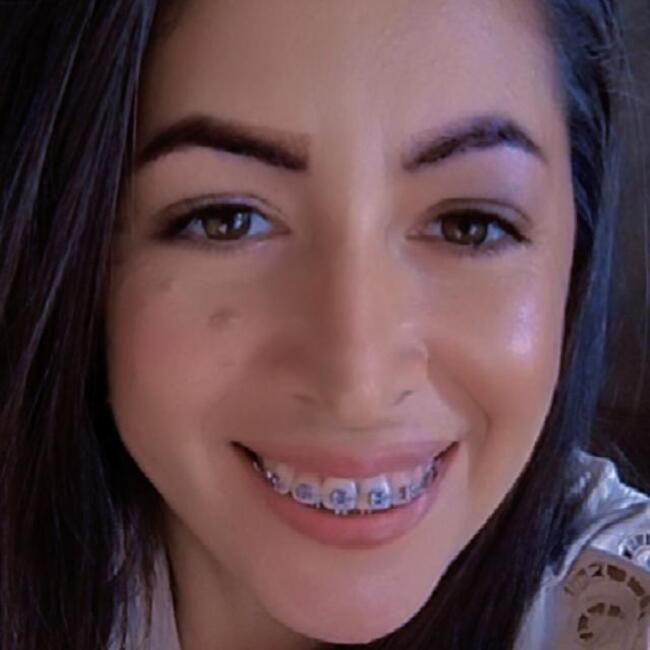 Babá em Itapoá (Santa Catarina): Tatiane