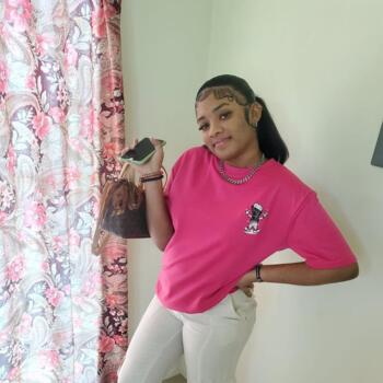 Babysitter in Sangre Grande: Amerie