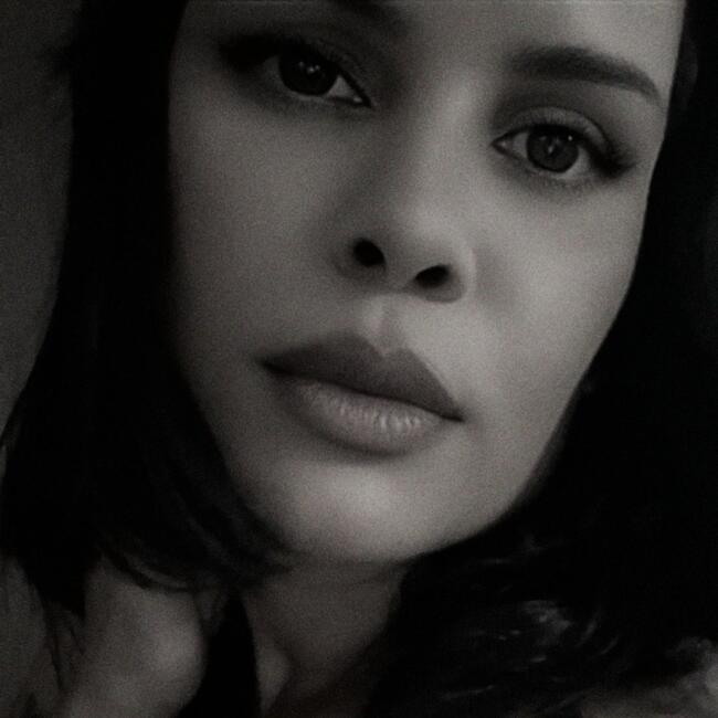 Babysitter in Bertioga: Elisângela