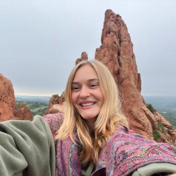 Babysitter Aix-en-Provence: Polly