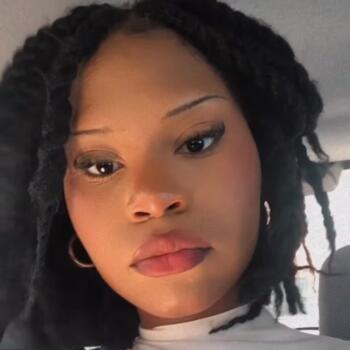 Babysitter em Great Yarmouth: Cleide Santana