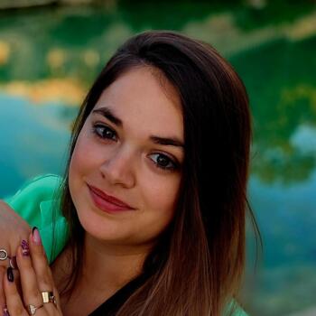 Babysitter in Béziers: Géraldine