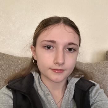 Babysitter in Vineland (New Jersey): Cara