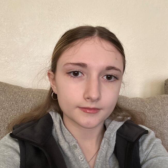 Babysitter in Vineland (New Jersey): Cara