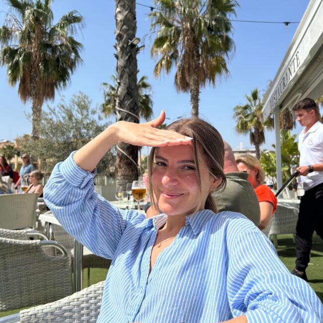 Babysitter in Sintra: Isabel