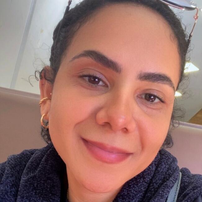 Babysitter in Brasília: Paula