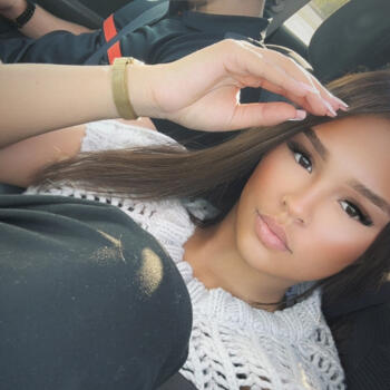 Babysitter in Champvans: Maena