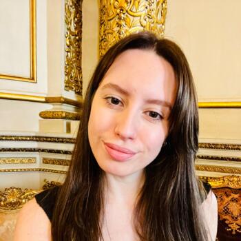 Babysitter St. Julian's: Denise