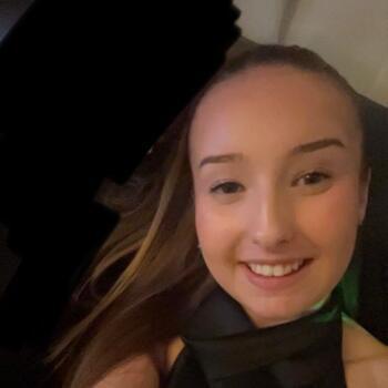 Babysitter in Crevin: Luna