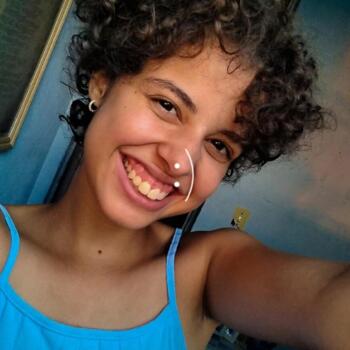 Babysitter in Santa Luzia: Ana Carolline