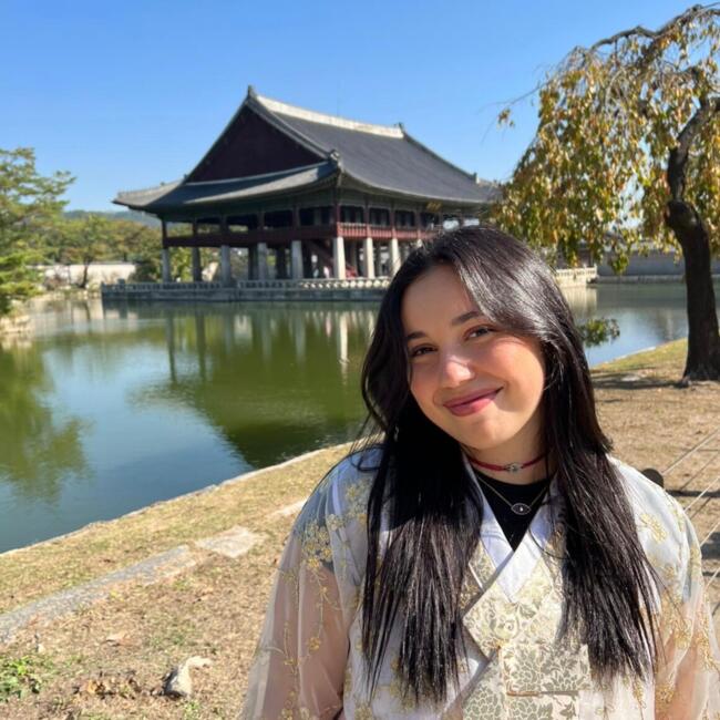 Babysitter in Lille: Anouk