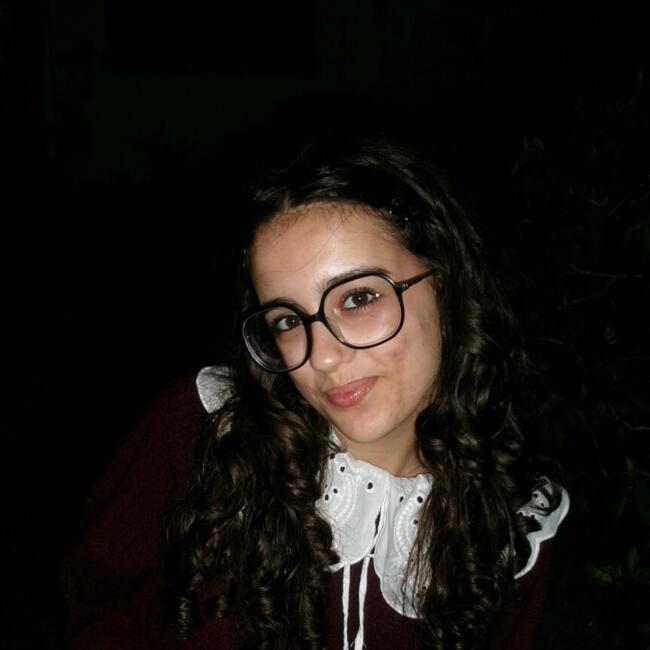 Babysitter in Isneauville: Souheïla