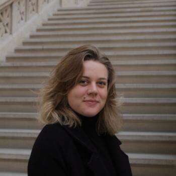 Baby-sitter in Paris: Léa