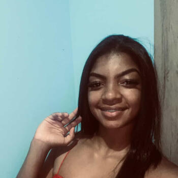 Babysitter in Itu: Alma julia