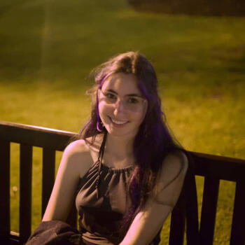 Babysitter Perth: Charlotte