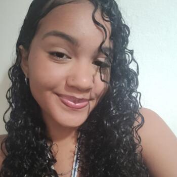 Babá em São Gonçalo (São Gonçalo): Ana Beatriz