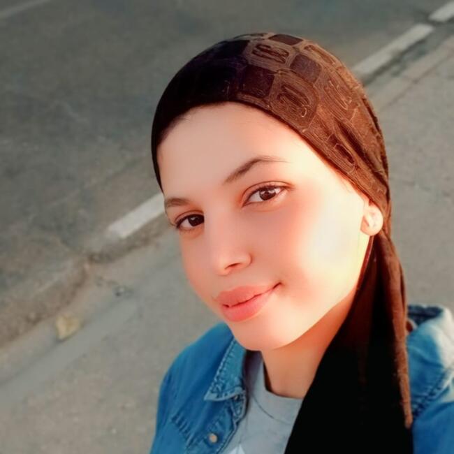 Babysitter in Venta de Baños: Safae