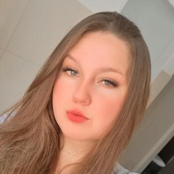 Babysitter in Londrina: Bruna