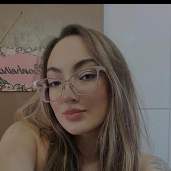 Babysitter Piraquara: Larissa