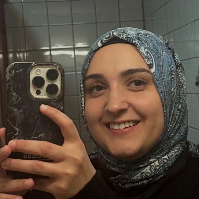 Nanny in Heusden-Zolder: Ebru