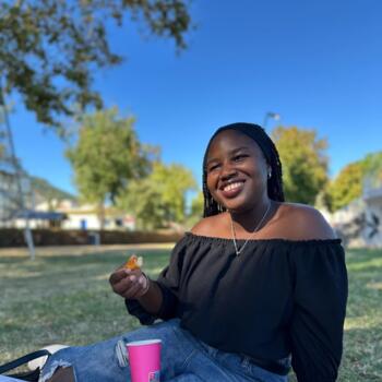 Babysitter in Alenquer: Elizandra