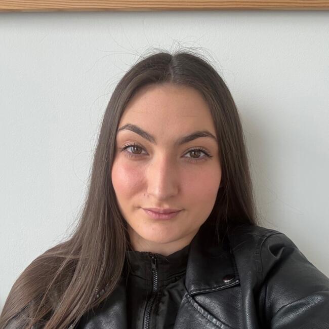 Babysitter in Le Taillan-Médoc: Jeanne