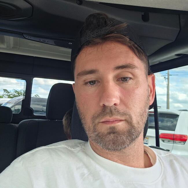 Babysitting job in Melbourne (Florida): Casey Power