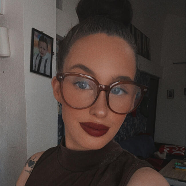 Babysitting job in Espira-de-l'Agly: Deborah