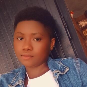 Nanny in Abidjan: Samira