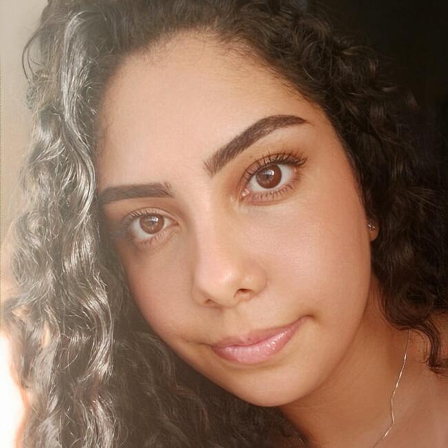 Nanny in Badajoz: Thaís Carvalho