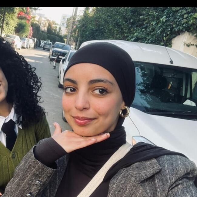 Babysitter in Casablanca: Asmaa