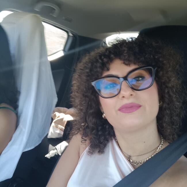 Babysitter in Scanzano Jonico: Francesca