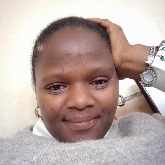 Babysitter in Soweto: Olona