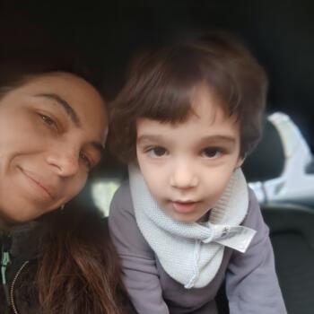 Babysitter Bucharest: Daniela