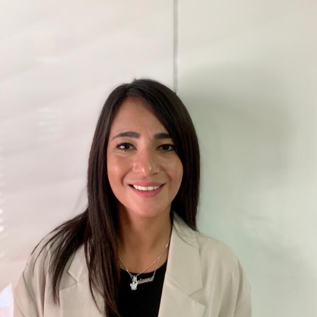 Babysitter in Rome: Arianna