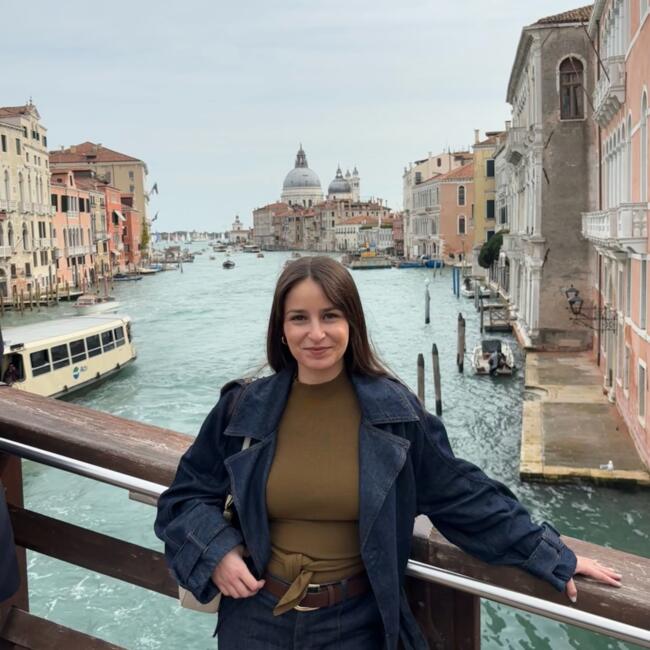 Canguro en Málaga: Paula