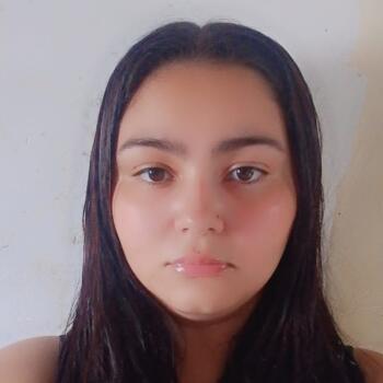 Babysitter in Diadema: Mariana