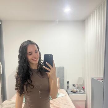 Babysitter em Lourosa: Maria