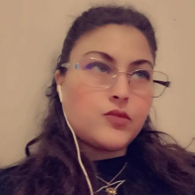 Nounou à Avignon: Mounia