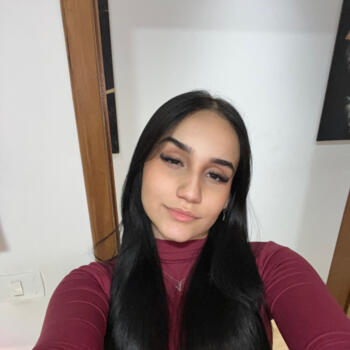 Babysitter in Maringá: Lanna