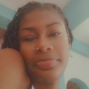 Babysitter San Juan: Rihanna