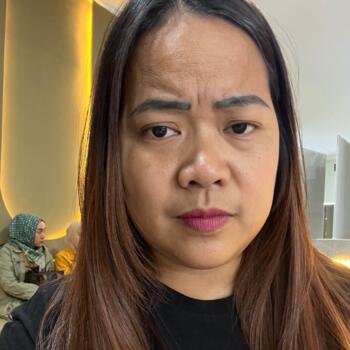 Baby-sitter Luxembourg: Eka Jayanti Deviana