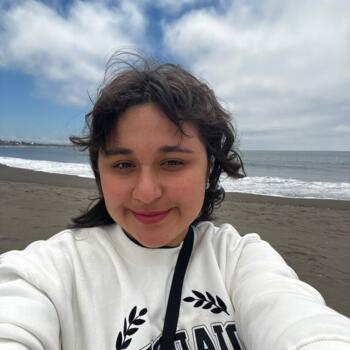 Babysitter in Providencia: Isidora Flores