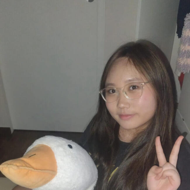 Babysitter in Singapore: Xin Ying