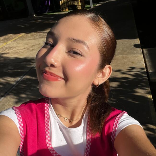 Babysitter in Caucel: Katherin