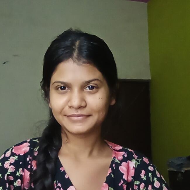 Babysitter in Chhapraula: Manshi