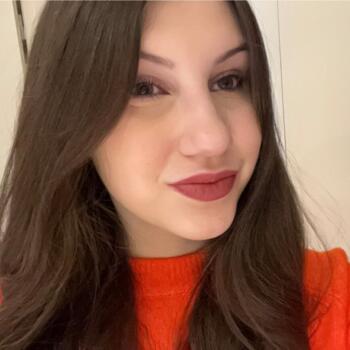 Babysitter in Doué-la-Fontaine: Prune