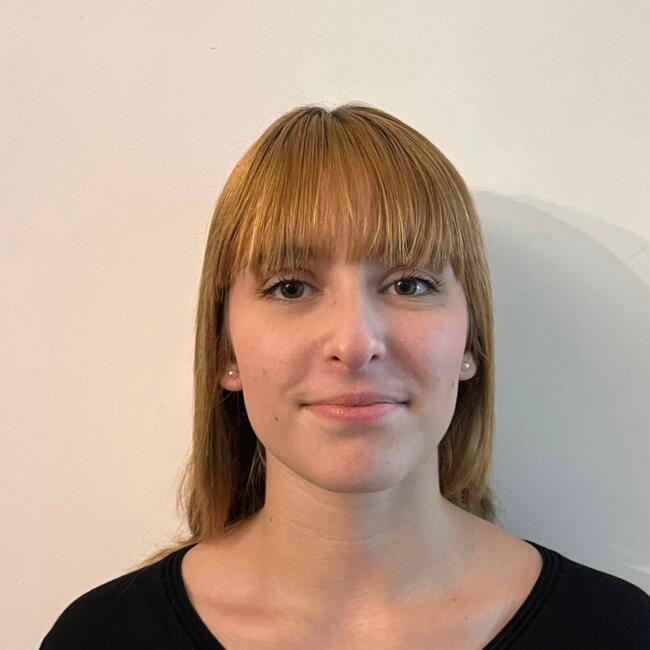 Babysitter in Montevideo: Lucia