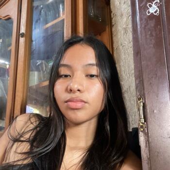 Babysitter in Manta: Camelia cerezo